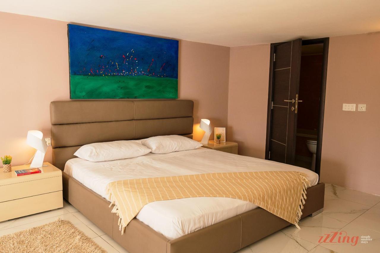 Scenic Seafront Duplex Apartment In Sliema Esterno foto